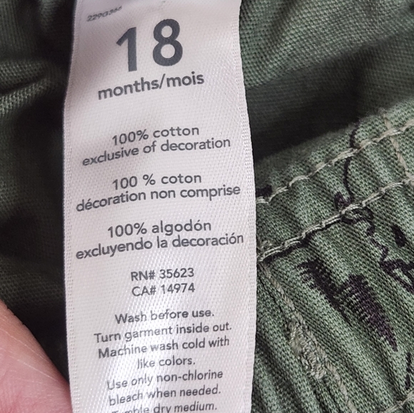 Carter's 2-PC World Map Polo Shirt & Shorts Outfit Set | Boys Size 18 Months - Picture 11 of 11